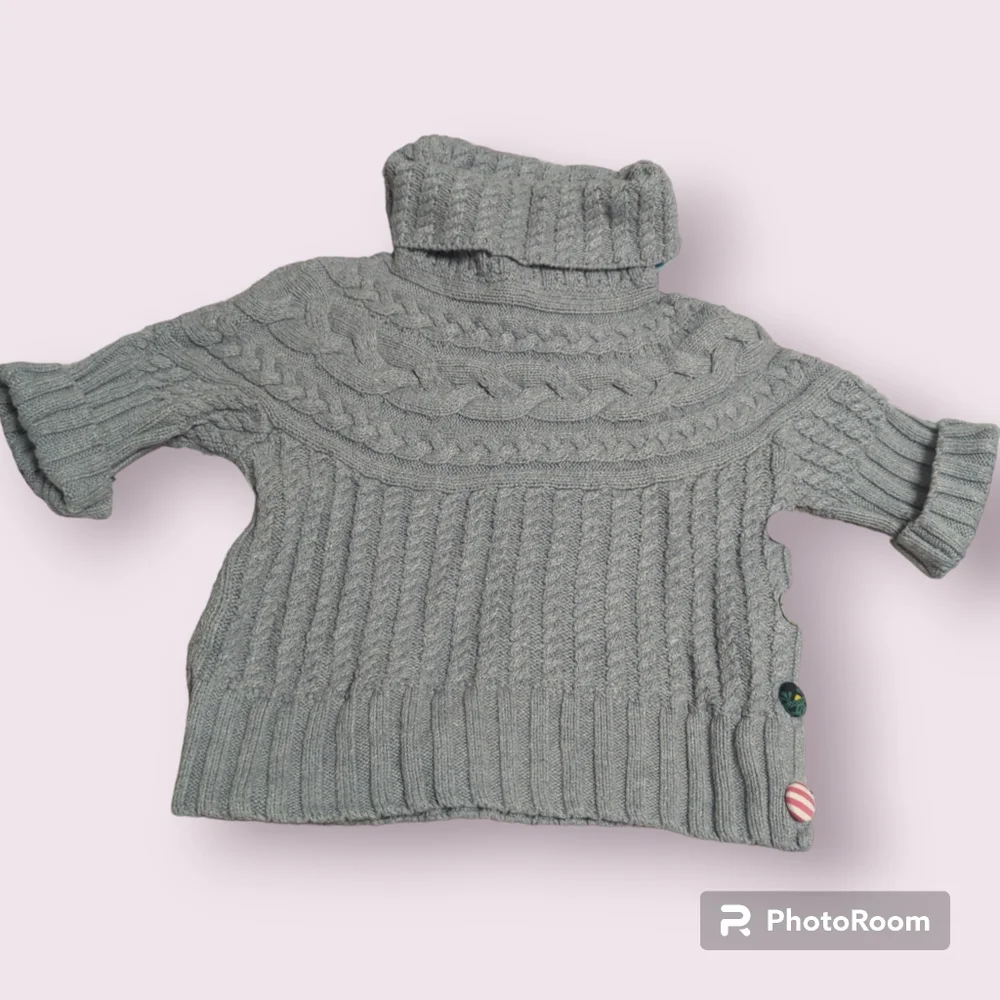 MJ Reece Sweater - Picture 3 of 8